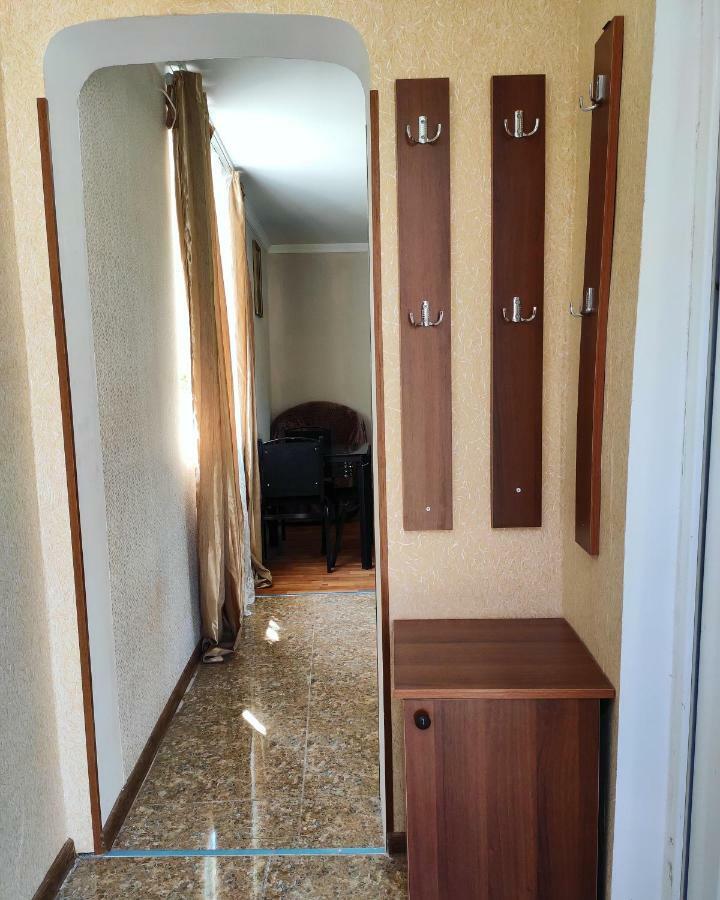 Guesthouse Ttt Tbilisi Esterno foto